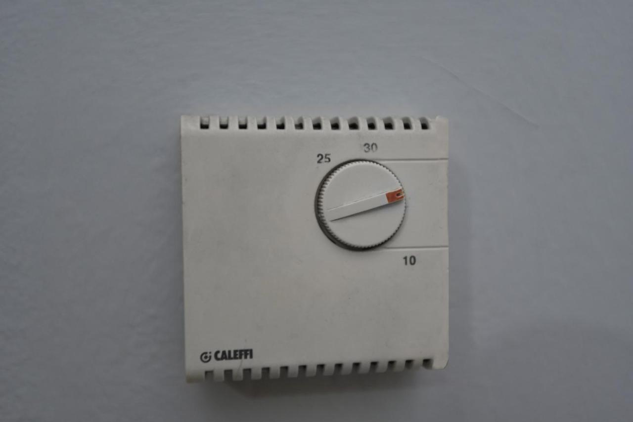 Center *